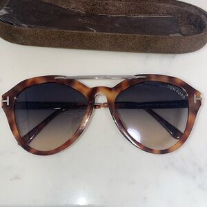 Tom Ford sunglasses 54mm
